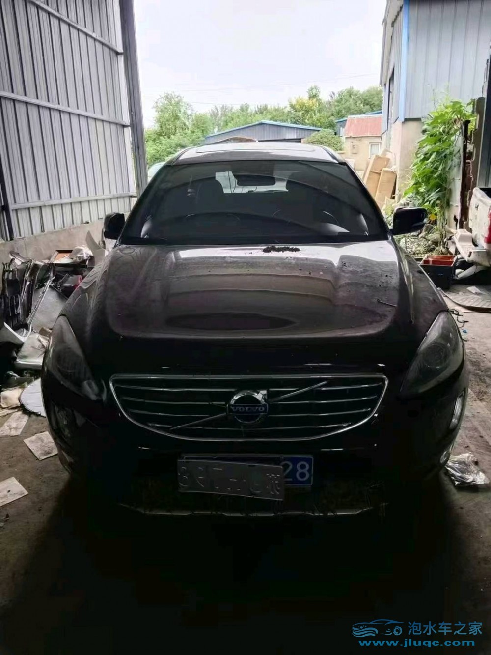 16年沃尔沃XC60泡水车